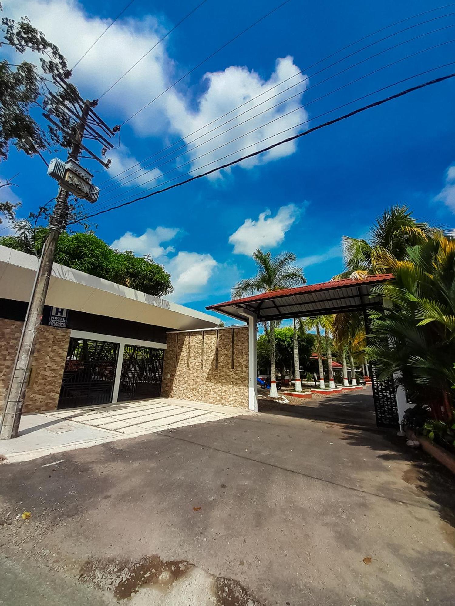Hotel Campestre Las Palmas Sas Villavicencio Exterior foto